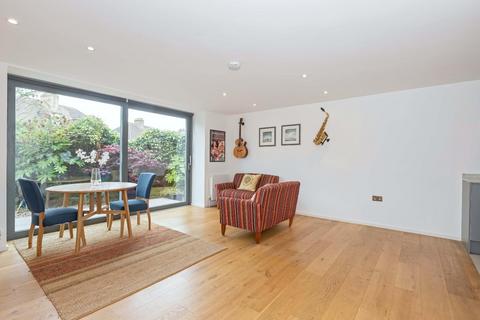3 bedroom house for sale, Cranmer Avenue, Hove