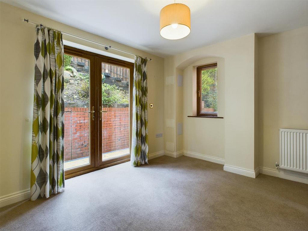 Bedroom 5 / Study