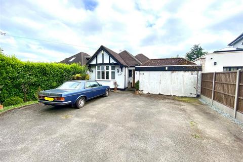 3 bedroom detached bungalow for sale, Hawkshead Lane, North Mymms Hatfield AL9