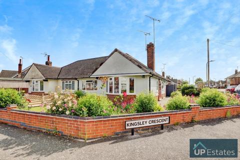 2 bedroom semi-detached bungalow for sale, Cleveland Road, Bulkington