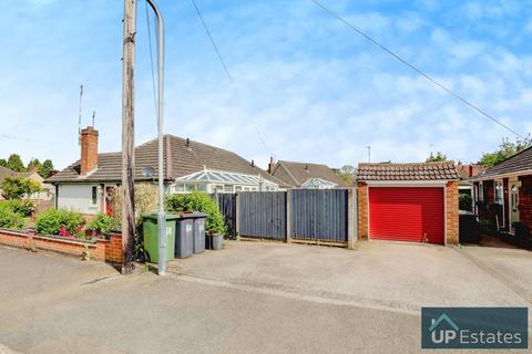 2 bedroom semi-detached bungalow for sale, Cleveland Road, Bulkington