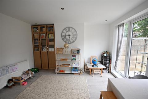 8 Allenby Grove, Westhoughton, Bolton, BL5 2AQ