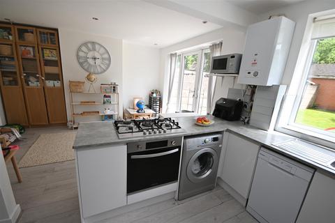 8 Allenby Grove, Westhoughton, Bolton, BL5 2AQ