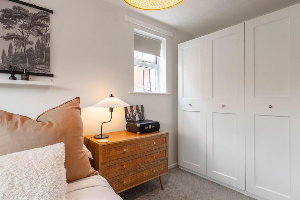 Bedroom-5.jpg