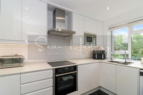 2 bedroom apartment for sale, Abbotts Road, Barnet EN5