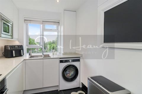 2 bedroom apartment for sale, Abbotts Road, Barnet EN5