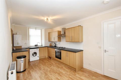 2 bedroom flat for sale, High Street, Lanark