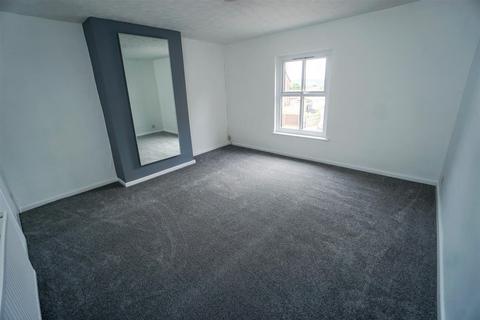 345 Plodder Lane, Farnworth, Bolton, BL4 0JP