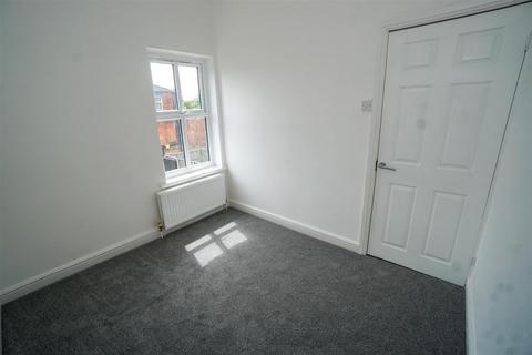 345 Plodder Lane, Farnworth, Bolton, BL4 0JP