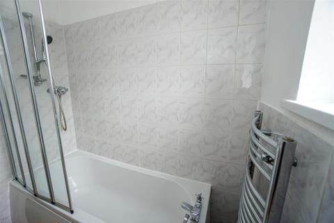 345 Plodder Lane, Farnworth, Bolton, BL4 0JP