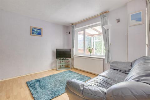 3 bedroom terraced house for sale, Winters Way, Holmer Green HP15