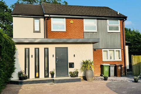 3 bedroom detached house for sale, Longleat Drive, Cheswick Green, Solihull