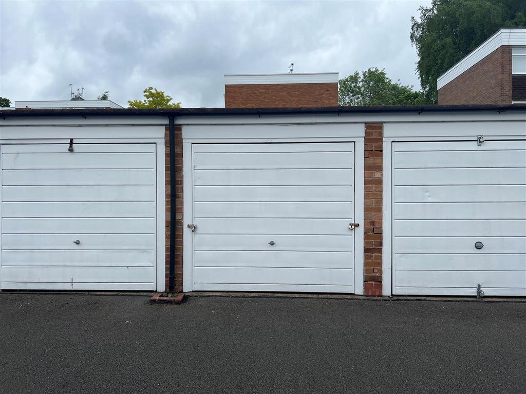 BC64 Garage.jpg