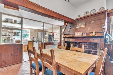 11 Acomb Road, York, YO24 4EN