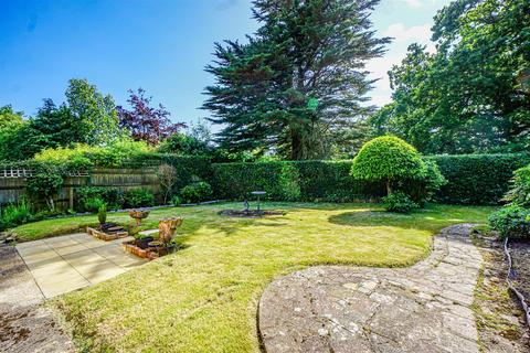 3 bedroom detached bungalow for sale, Oaklea Close, St. Leonards-On-Sea