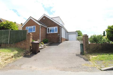 4 bedroom detached house for sale, Plough Road, Minster On Sea, Sheerness