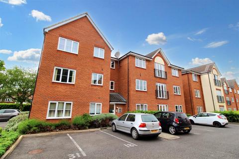 2 bedroom flat for sale, Hassocks Close, Beeston