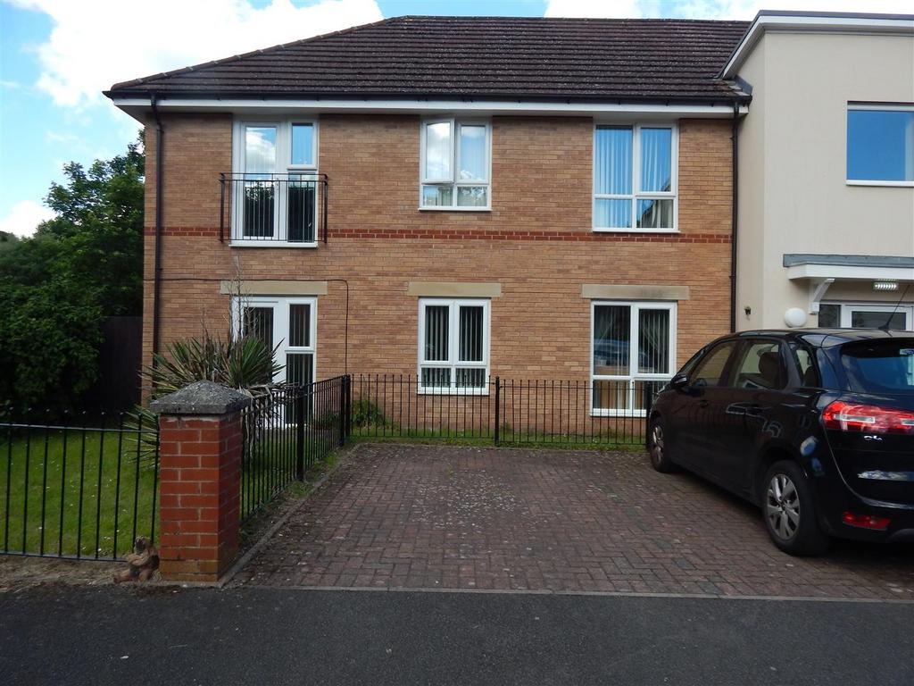 Staple Lodge Road, Birmingham 2 bed apartment £850 pcm (£196 pw)