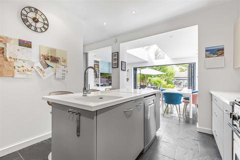 5 bedroom semi-detached house for sale, Deanhill Road, East Sheen, SW14