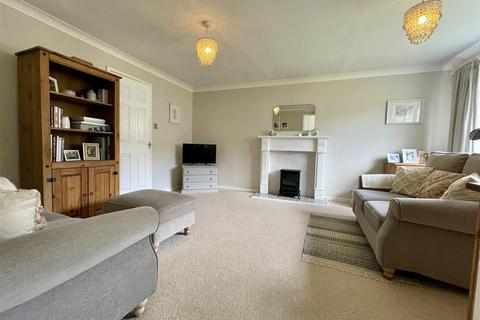 3 bedroom terraced house for sale, Gifford Walk, Stratford-Upon-Avon CV37