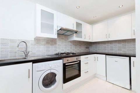 1 bedroom flat to rent, Cavendish Road, London, NW6