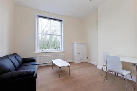 1 bedroom flat to rent, Cavendish Road, London, NW6