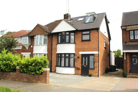 4 bedroom semi-detached house for sale, Wroxham Gardens, Potters Bar EN6