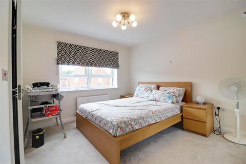 63 Broad Avenue, Hessle, HU13 0FH