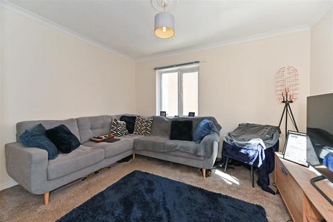 1 bedroom apartment for sale, East Walls, Chichester