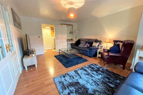 2 bedroom apartment for sale, Sandringham Court, Darlington
