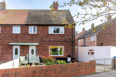 3 bedroom semi-detached house for sale, Kirkfield Road, WITHERNSEA