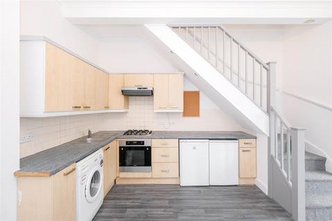 1 bedroom house to rent, Prospect Road, Woodford Green