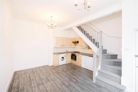 1 bedroom house to rent, Prospect Road, Woodford Green