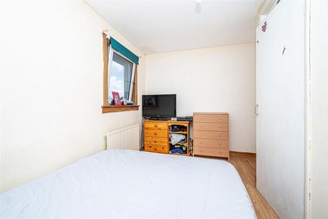 75 Argyll Road, Kinross, KY13 8BL