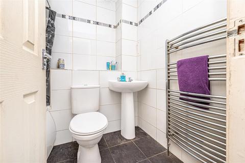75 Argyll Road, Kinross, KY13 8BL