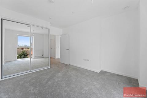 1 bedroom apartment to rent, Western Avenue, Acton W3 7NZ