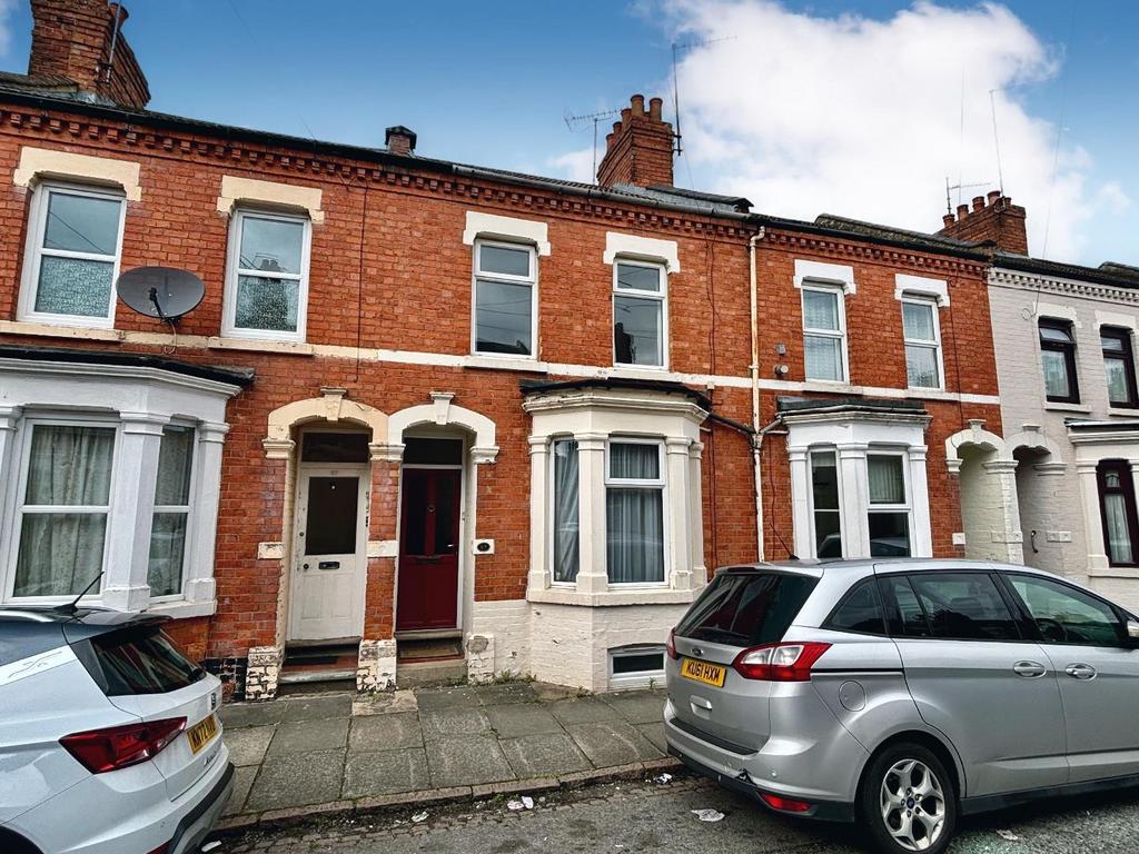 Perry Street, Abington, Northampton NN1 3 bed terraced house for sale