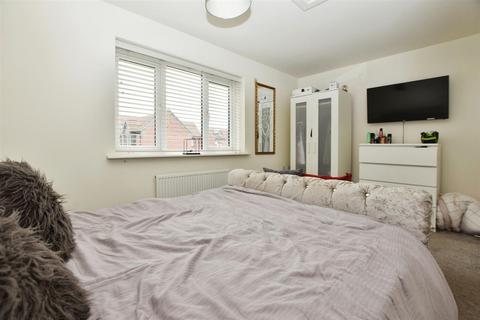2 bedroom terraced house for sale, Woldcarr Road, Hull