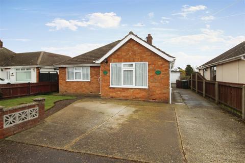 3 bedroom detached bungalow for sale, Mill Lane, Bradwell