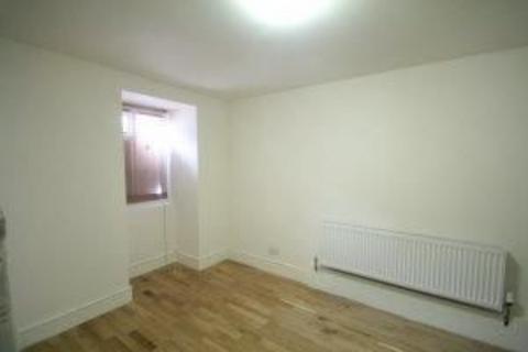 5 bedroom terraced house to rent, London, NW1