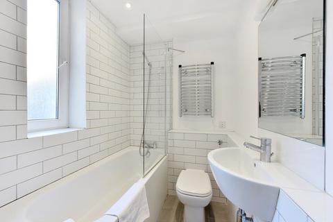 Studio to rent, Sloane Avenue, Chelsea, SW3