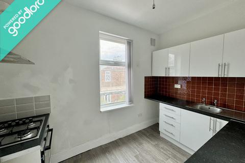1 bedroom flat to rent, Milton Grove, Manchester, M16 0BP