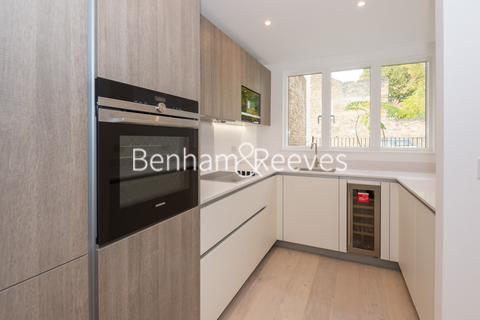 2 bedroom apartment to rent, Sinclair Road, West Kensington W14