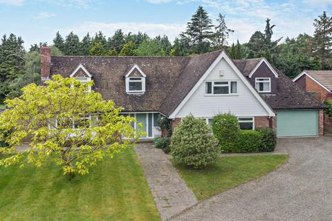 Langholm, 13 Orchard Coombe, Whitchurch Hill, Reading, RG8 7QL