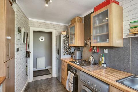 2 bedroom flat for sale, 1 Flat 1 Lady Nairne Crescent, Edinburgh, EH8