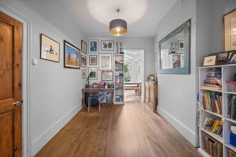21 Victor Road, London, NW10 5XB
