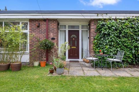 2 bedroom detached bungalow for sale, Marlow Court, 221 Willesden Lane, NW6