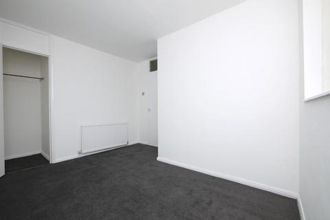 3 bedroom flat to rent, Maryland Street, London, E15