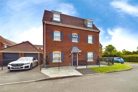 4 bedroom detached house for sale, Cavalry Close, Thatcham, Berkshire, RG19