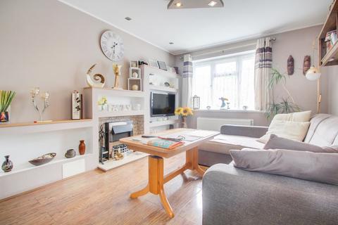 1 bedroom apartment for sale, Central Drive, Bilston, West Midlands